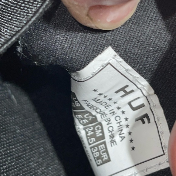 Dylan Huff like new shoes 6.5 - Picture 4 of 10